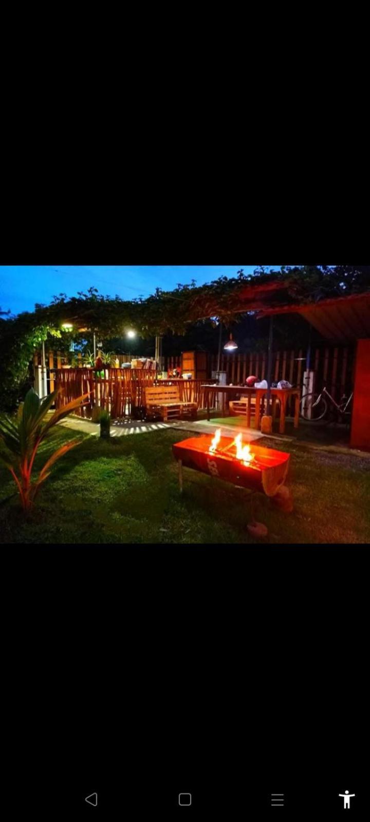 Hilltop Bungalow Hotel Mirissa Kültér fotó